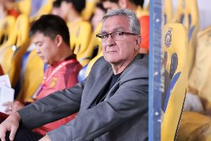开云体育移动版-李佳悦：伊万阵型打法让我摸不着头脑，上半场应打541做好防守